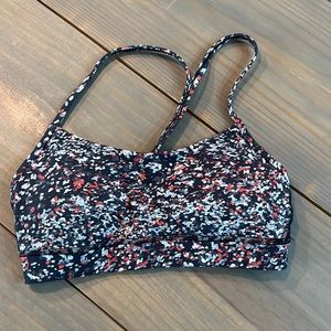 Adorable Lululemon sports bra sz XS